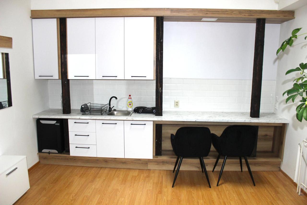 Krasny Priestranny Slnecny Apartman V Centre Mesta Trenčín Exteriér fotografie