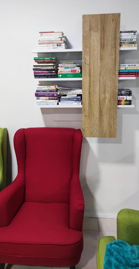 Krasny Priestranny Slnecny Apartman V Centre Mesta Trenčín Exteriér fotografie